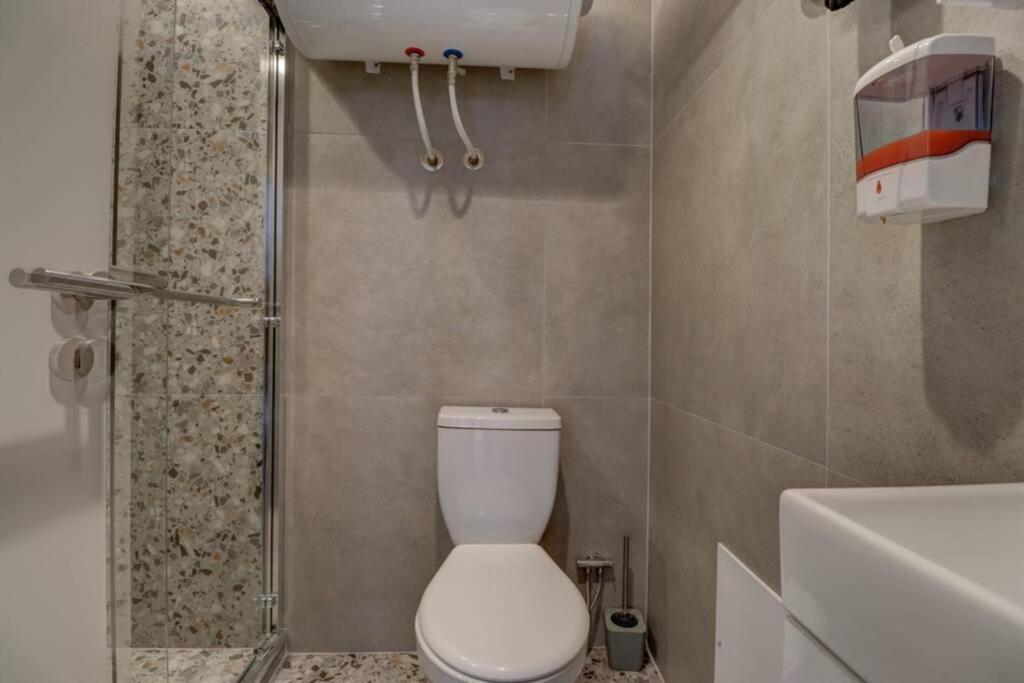 Town Square Apartment Priština Exteriér fotografie